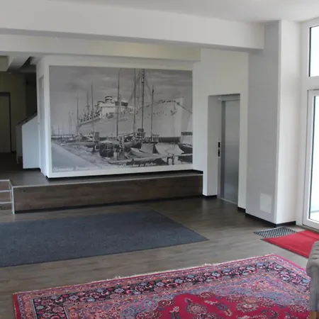 Duenenhaus 2 *