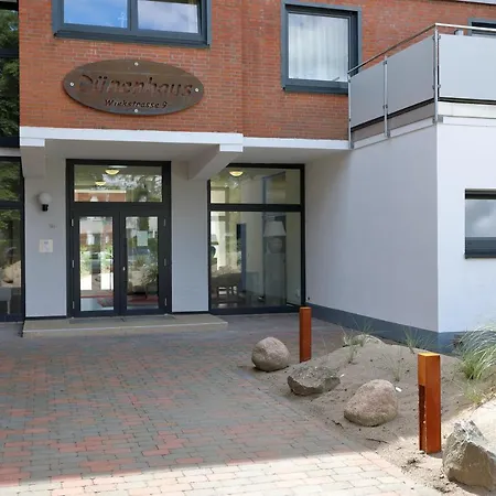 Duenenhaus 2 *